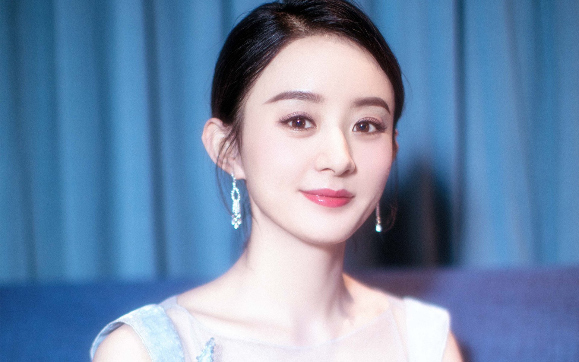 足球联赛引入VAR技术，减少误判提升比赛公正，足球比赛var什么意思