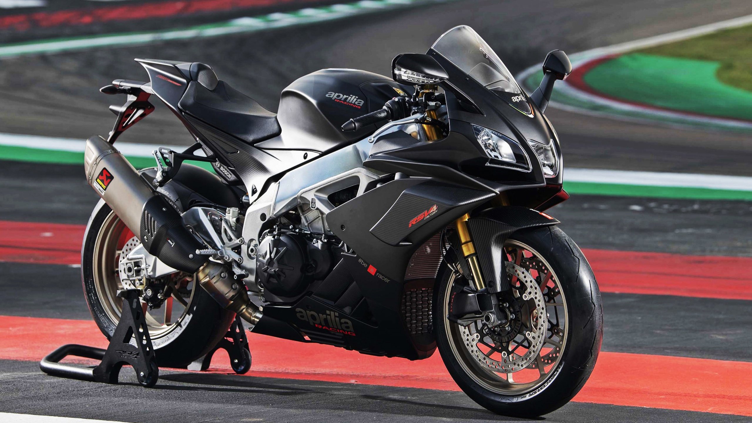 中国足球职业联赛球员健康监测系统应用推广，足球运动员信息查询